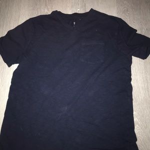 gap kids v neck t-shirt